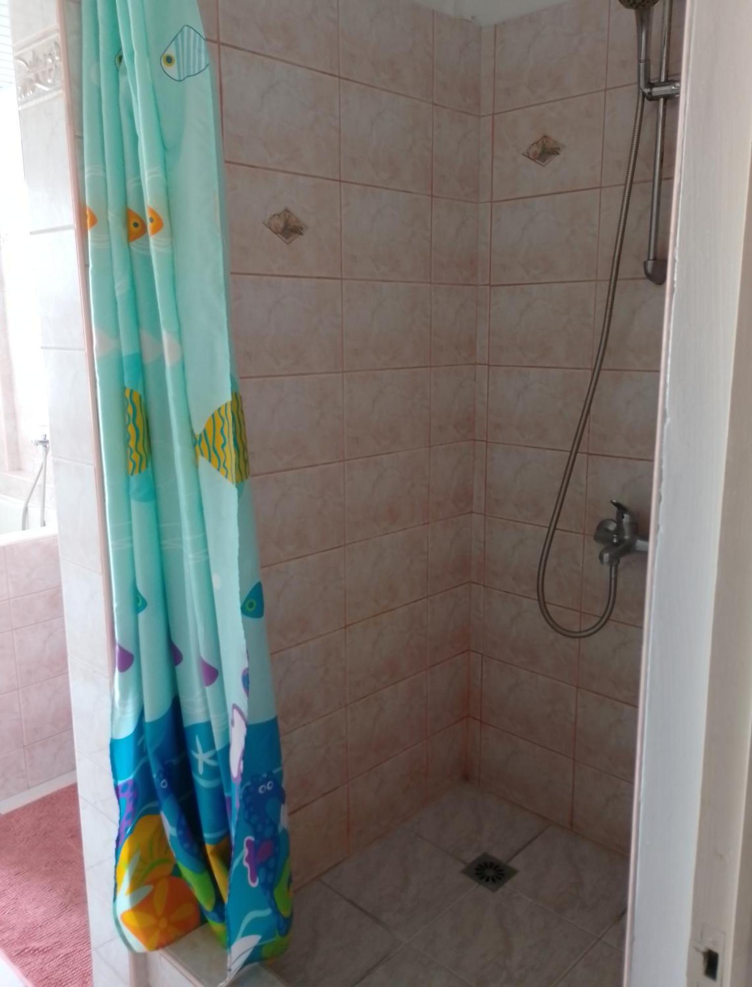 Revolution Tahiti Apartment ปาเปเอเต ภายนอก รูปภาพ